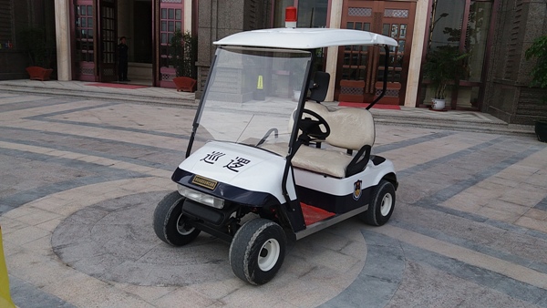 華鍇電動(dòng)巡邏車(chē)