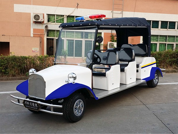 6座位復古款款警用巡邏車