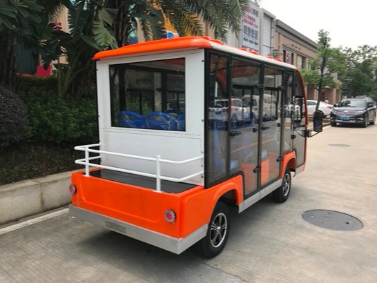 8座封閉式電動觀光車