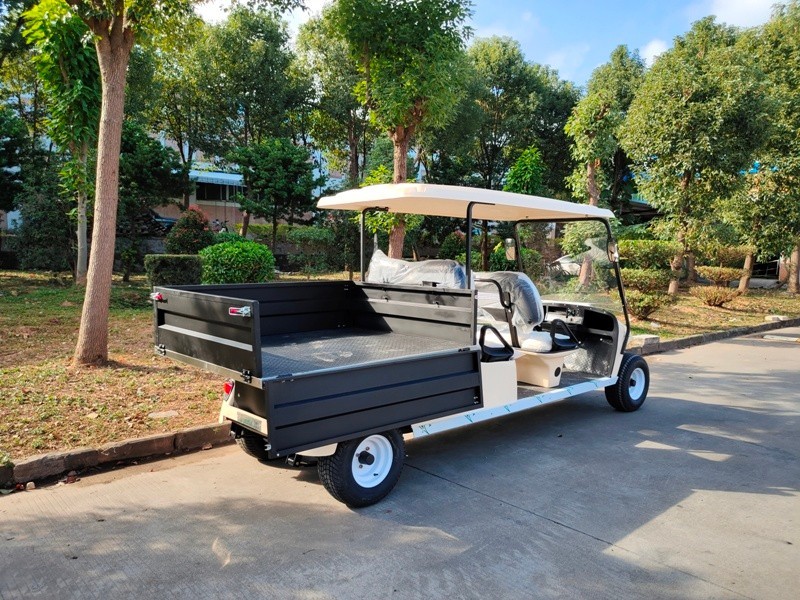 4座電動高爾夫貨車