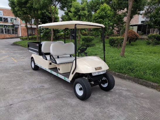 4座高爾夫電動貨車