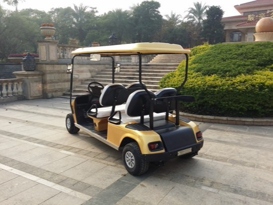 4座電動高爾夫球車