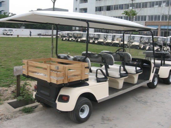 6座帶貨箱電動高爾夫球車